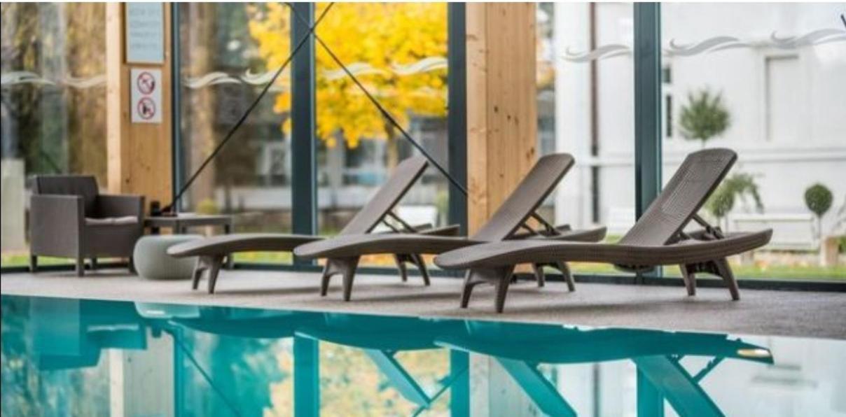 Apartmany Centro & Jacuzzi Piest'any Exterior photo