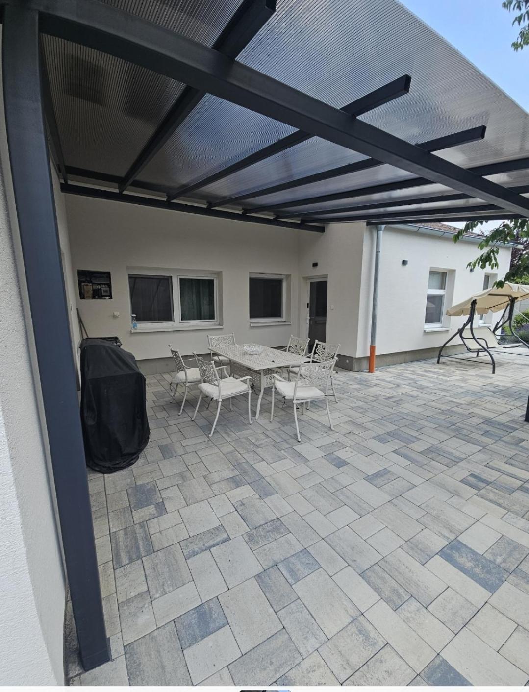 Apartmany Centro & Jacuzzi Piest'any Exterior photo