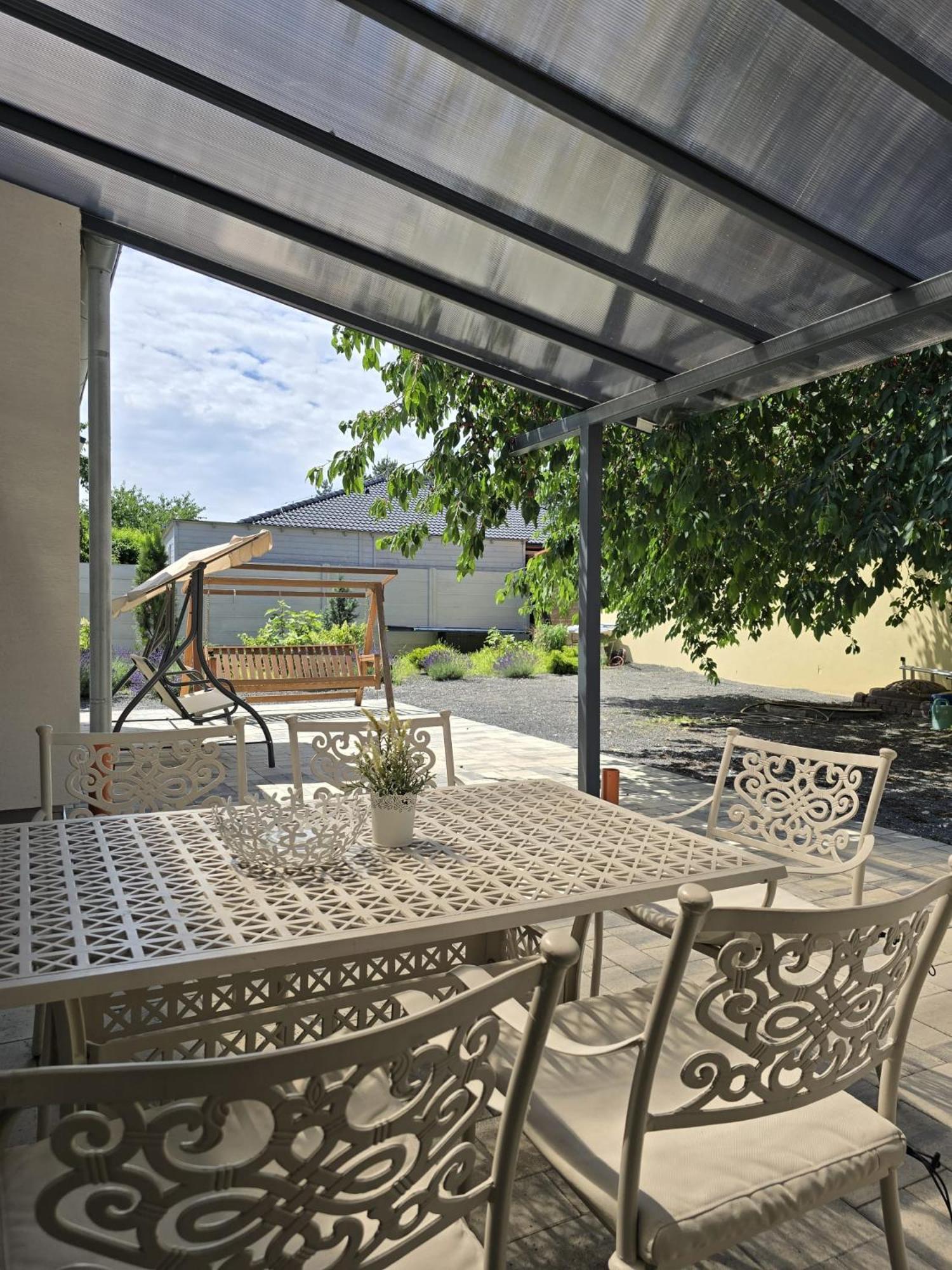 Apartmany Centro & Jacuzzi Piest'any Exterior photo